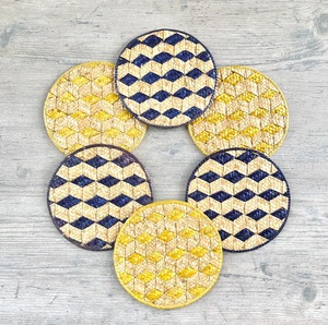 Juego de Posavasos de Ratán Coloridos, Ideal para Servir Té y Café, Regalo para Invitados y Decoración de Mesa - Product Image 1