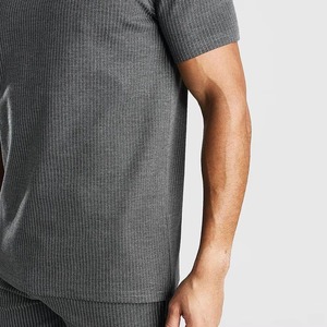 Ensemble t-shirt et short en polyester tricoté uni pour homme, vêtements décontractés d'été, respirant, longueur genou, blanc - Product Image 6
