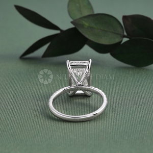 Nueva Colección: Anillo de Diamantes con Corte Baguette y Pavé en Oro Blanco con Certificación IGI y Claridad VVS para Mujer, de Proveedor Indio - Product Image 3