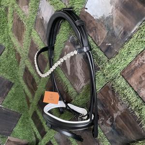 Bridon en cuir véritable avec frontale en strass, rembourrée blanche, pour dressage anglais, rênes incluses, équipement équestre en gros - Product Image 3