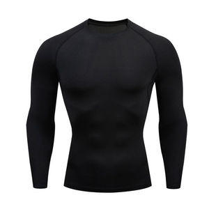 เสื้อรัดกล้ามเนื้อครอสฟิตพรีเมียม ขายส่งจากโรงงานผู้ผลิต OEM รับผลิตเสื้อออกกำลังกายพร้อมโลโก้ตามสั่ง โรงงานผลิตชุดกีฬา - Product Image 3