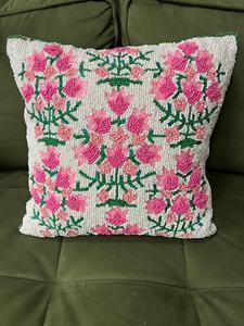 Housse de coussin florale perlée, broderie artisanale, taie d'oreiller décorative pour canapé, au meilleur prix - Product Image 4