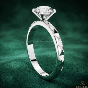 Anillo de Compromiso Solitario con Diamante Cultivado en Laboratorio, Corte Redondo Personalizado, Chapado en Oro Blanco, Anillo de Boda para Mujer, Certificado IGI - Product Image 4