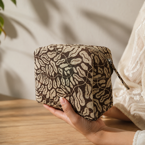 Custom Printed Laminated Natural Jute Cosmetic <b>Makeup</b> Pouch Zipper Travel Toiletry Bags Wholesale OEM ODM Private Label Exporter - Product Image 5