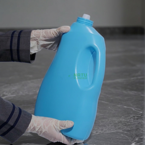 Bidon en plastique de 4 L, jerrycan en plastique pour le stockage d'huile, d'essence et de produits chimiques, conteneur chimique - Product Image 1