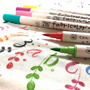 [KURETAKE] Rotuladores de acuarela de doble punta Kuretake ZIG Fabricolor (TC-4000A) Ideales para marcar sobre telas - Product Image 1