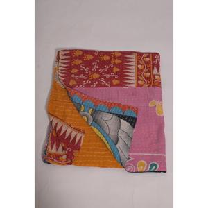 ผ้าห่มกันธาพิมพ์ลายทำมือ เป็นมิตรกับสิ่งแวดล้อม ซักได้ ลายดอกไม้สไตล์วินเทจ ผ้าฝ้ายอินเดีย โบโฮ ผ้าคลุมเตียง ผ้าห่มสองด้าน สำหรับใช้ในบ้าน - Product Image 4