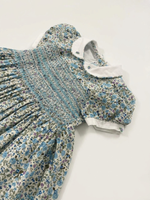 Robe d'été plissée trapèze pour filles, 100 % coton, faite main, motif floral bleu, col Peter Pan, manches bouffantes, longueur genou