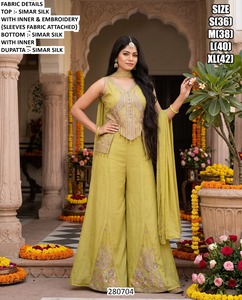Kurti Tradicional Aarini Bordado en Seda Simar, Largo hasta el Suelo, para Mujer, Ideal para Bodas, Fiestas y Eventos Festivos - Product Image 4