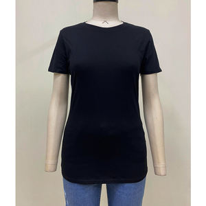 Camiseta Premium de Cuello Redondo para Mujer, Tela de Algodón Suave, Cómoda, Informal, Elegante, para Uso Diario, Colección de Verano - Product Image 1