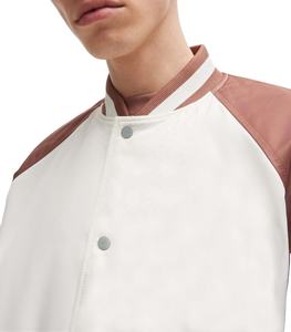 Personalizar La Universidad bordado de seda de los hombres Varsity béisbol chaqueta de satén a prueba de viento con botones ropa deportiva hombres chaqueta de bombardero de satén - Product Image 5