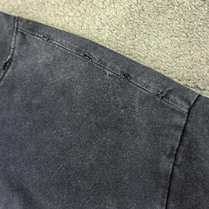 Camiseta Unisex de Corte Holgado, Manga Corta, Cuello Redondo, 100% Algodón Tejido, Ecológica, con Logotipo Personalizado - Product Image 3