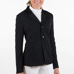 Vêtements d'équitation durables fabriqués avec un tissu haute performance assurant chaleur, protection et un look élégant pour l'équitation - Product Image 1