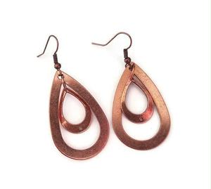 Boucles d'oreilles pendantes géométriques en cuivre martelé, style bohème, faites à la main, vente en gros - Product Image 2