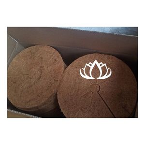 DISQUE DE COCO TOP VENTE 2026 – Disque en fibre de coco pour couverture de sol et équilibre de l'humidité, idéal pour les pépinières et l'entretien des plantes - Product Image 1