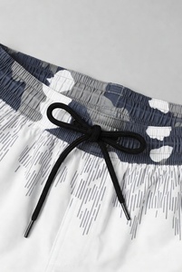 กางเกงวิ่งขาสั้นผู้ชาย สำหรับออกกำลังกาย ฟิตเนส แห้งเร็ว กางเกงชายหาด กางเกงกีฬา บริการ OEM - Product Image 3