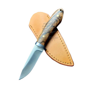 Couteaux de chasse de couleur unie au design unique, vente en gros de couteaux de chasse, couteaux de chasse professionnels fabriqués par des artisans - Product Image 1