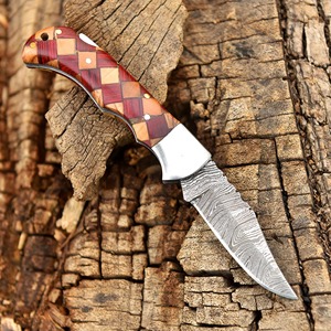 Cuchillo Plegable de Acero de Damasco Hecho a Mano con Mango de Mosaico de Madera – Navaja de Bolsillo Personalizada con Funda de Cuero, Regalo EDC para Exteriores - Product Image 2