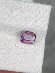 Spinelle naturelle violet lavande taille coussin 2,00 carats, pierre précieuse non montée facettée pour décoration de montre ZUBEDA GEMS JEWELLRY Troisième - Product Image 4