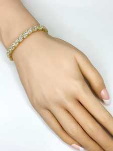 Pulsera de Moissanita VVS con Corte Triangular S925 de Luster Jewellery, Pulsera de Tenis con Diamantes Chapada en Oro de 18K con Engaste de Canal - Product Image 5