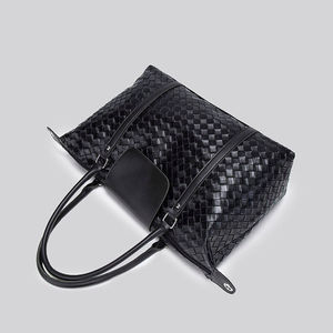 Nouveau Sac à Dos Décontracté en Cuir PU Tendance, Personnalisable OEM, Sac d'École en Gros, Conception Sur Mesure, En Stock - Product Image 6