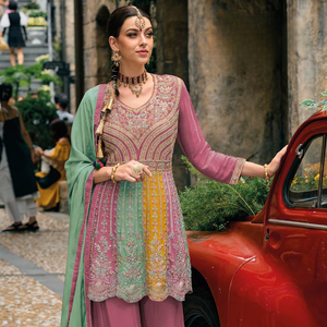 ชุดสูทผู้หญิงทรงปล่อยแบบกึ่งสำเร็จรูป ปักลายด้วยผ้าจอร์เจียตแท้ สำหรับงานแต่งงานและงานดิวาลี - Product Image 1