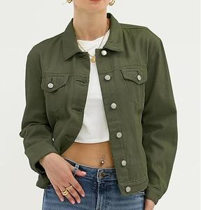 แจ็คเก็ตยีนส์ผู้หญิงขายดี แจ็คเก็ตยีนส์ลำลองสำหรับผู้หญิง เสื้อคลุมยีนส์ติดกระดุมสำหรับฤดูใบไม้ร่วง แจ็คเก็ตยีนส์ทรงโอเวอร์ไซส์ ระบายอากาศได้ดี สำหรับสุภาพสตรี - Product Image 2