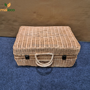 Vintage Rectangular Natural Rattan Eco-Friendly Picnic <b>Basket</b> <b>with</b> Lid and <b>Handle</b> for Camping and Storage - Product Image 6