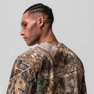 T-shirt Streetwear Personnalisé avec Impression Graphique Intégrale, Coton Lourd, Coupe Oversize Courte et Boxy - Product Image 2
