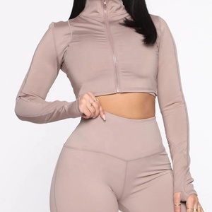 Ensemble de yoga sans coutures : Leggings taille haute et crop top à quart de zip, couleur unie, deux pièces, respirant, écologique, séchage rapide - Product Image 3