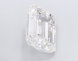 Impressionnant diamant blanc de laboratoire de 6,93 carats, couleur E, clarté VS1, taille émeraude, avec une excellente finition, idéal pour une bijouterie de prestige. - Product Image 4