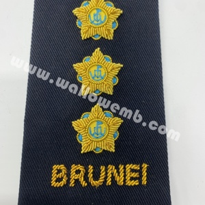 Epaulettes de Capitán de Brunei Royal (Udara) Premium Bordados con Insignia de Grado para Uniformes de Equipos de Defensa Personal - Product Image 2