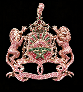 Colgante Personalizado de León y Corona con Moissanita, Plata de Ley 925, Amuleto de Escudo de Armas con Incrustaciones de Diamantes, Joyería de Regalo - Product Image 2