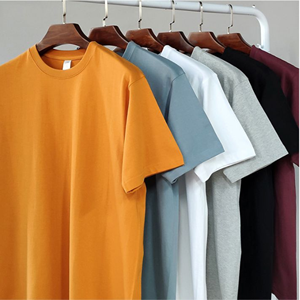 เสื้อยืดทรงปกติ ความหนาแน่นสูง 220 GSM ผ้าฝ้ายเนื้อหนักคุณภาพสูง รับสั่งทำพิมพ์ลายตามแบบ OEM ผู้ผลิตเสื้อผ้าสตรีทแวร์ - Product Image 1