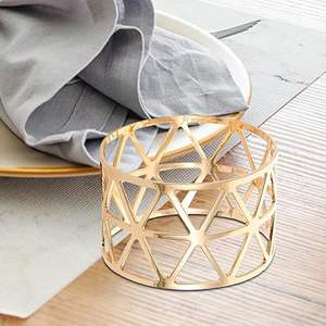 Porta Servilletas de Metal Dorado con Diseño Floral para Mesa de Comedor, Dispensador de Servilletas Decorativo para Cocina y Restaurante - Product Image 5