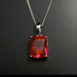 Collier rectangulaire en grenat Mia, argent sterling, pierre de naissance de janvier, pendentif en grenat, cadeau d'anniversaire pour femme - Product Image 1