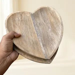 Plateau en bois en forme de cœur de luxe, en bois de manguier naturel, pour servir des fruits, des en-cas et des desserts, plat écologique - Product Image 1