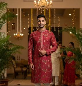 Ensemble Kurta Pajama Chikankari Gujarati à manches longues pour homme, best-seller, tenue ethnique indienne artisanale, disponible à la vente - Product Image 2