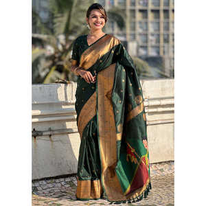 Sari en soie tissée vert bouteille Zari Gudi Padwa, écharpes et châles traditionnels Paithani spéciaux - Product Image 4