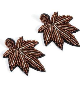 Boucles d'oreilles pendantes palmiers brodés à la main avec perles, idéales pour les fêtes estivales à la plage, cadeaux ou accessoires décoratifs - Product Image 3