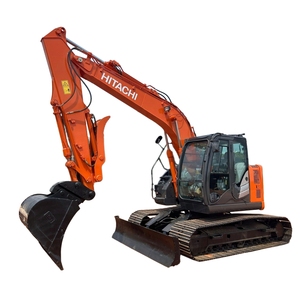 Excavadora de Cola Corta ZX135US-6 Usada en Buenas Condiciones para Proyectos de Infraestructura - Product Image 1