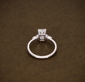 Anillo de Compromiso de Diamantes Vintage Plateado, Certificado por IGI, Joyería de Lujo Cultivada en Laboratorio para Aniversario y Regalo de Fiesta - Product Image 1