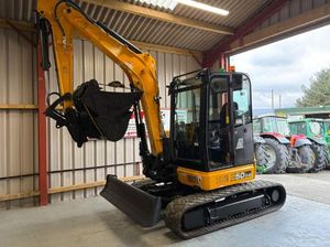 Miniexcavadora JCB 50Z-2 Usada Recientemente, 2023, 5 Toneladas, con 3 cucharones (juego completo) Peso: 10,583 lbs, Potencia del Motor: 48 HP - Product Image 3