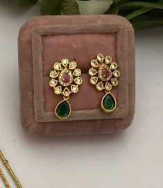 Ensemble collier et boucles d'oreilles en laiton plaqué or de qualité supérieure, avec zircon, style Polki, pour mariage, fête et cadeau pour femmes - Product Image 3