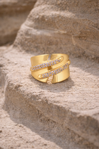 Luxury Gold Plated Cubic Zirconia Finger Ring for Women Wave Pattern <b>Designer</b> Fashion Jewelry Gift Wedding Wear - Product Image 4