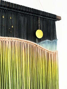 Tapiz de macramé con diseño de luna y estrellas para decoración de dormitorio, estilo de sala de estar y ambiente acogedor en el hogar - Product Image 3
