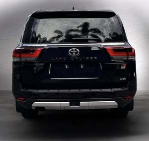 SUV de lujo todoterreno estilo GR Sport 2025 3.5P - Product Image 4