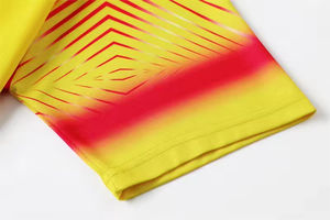 Uniforme de Fútbol Personalizado con Impresión a Medida, de Alta Calidad y Bajo Precio, con Logotipo, Malla Transpirable de Secado Rápido y Buen Material - Product Image 6