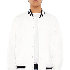 Vestes universitaires coupe-vent classiques pour hommes, tendances actuelles, avec logo personnalisé brodé, style urbain, vente en gros - Product Image 1