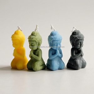 Bougie Sculptée Artisanale Bouddha Prierant – Figurine Zen de Luxe Faite à la Main - Product Image 3